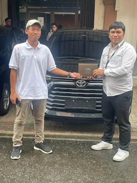 sales toyota cileungsi