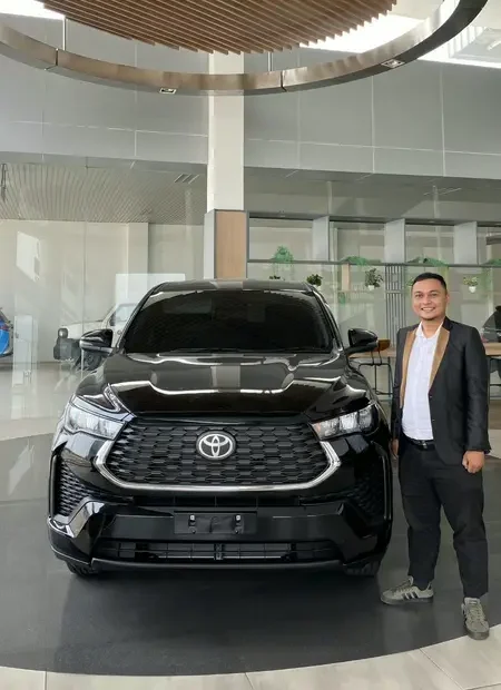 sales toyota cileungsi